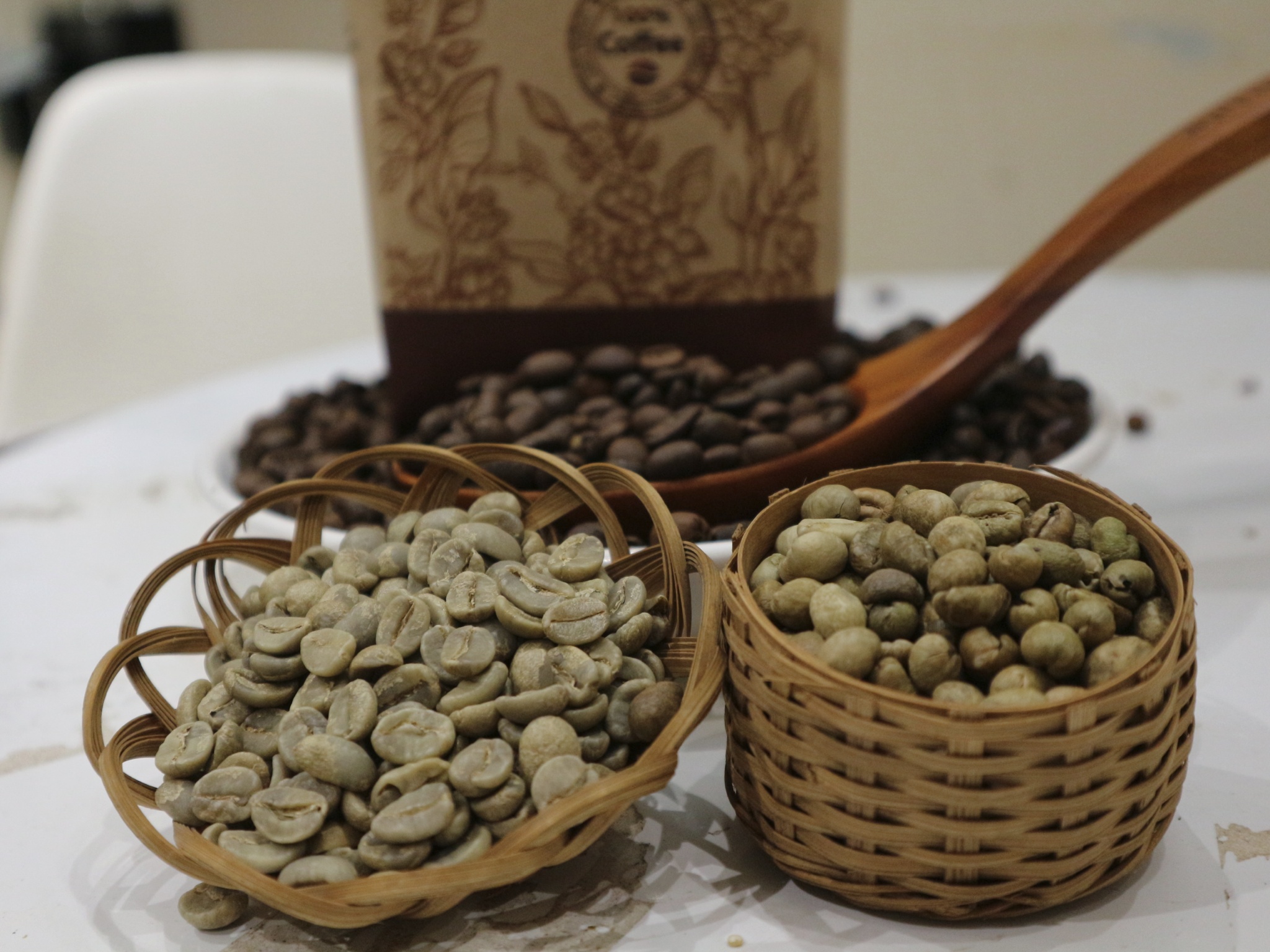 Exploring Coffee Flavors: Rich and Refined Taste from Quality Coffee Beans